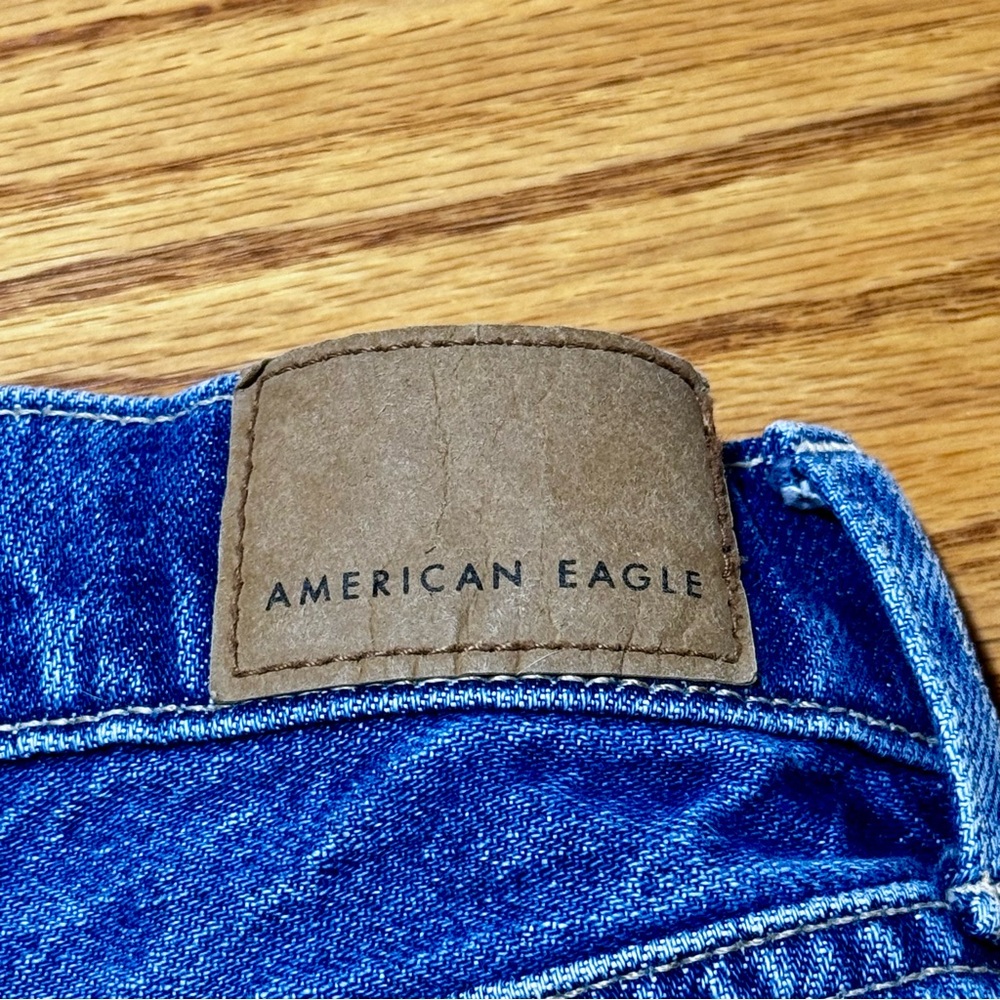 American Eagle Highest Rise 90s Boyfriend Patchwork Denim Shorts - Picture 7 of 11